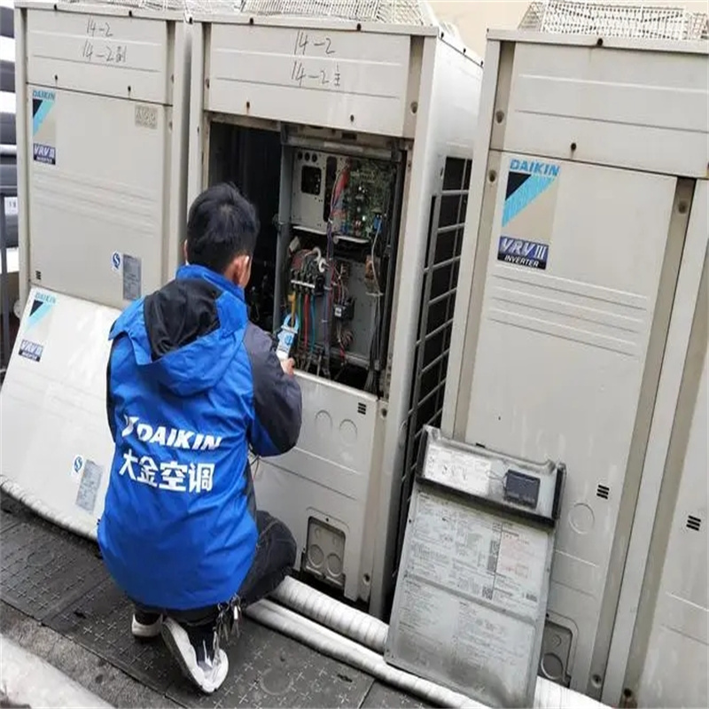 深圳龙华中心区柜机空调跳闸故障维修